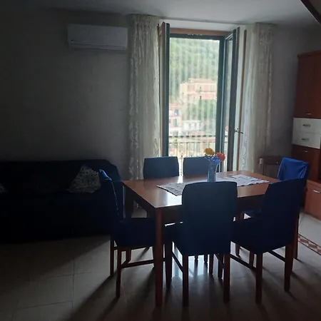 A' Russella Semesterbostad Cetara